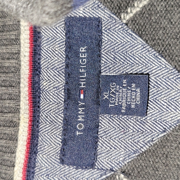 Tommy Hilfiger | 100% Cotton Pullover | XL - Picture 3 of 10